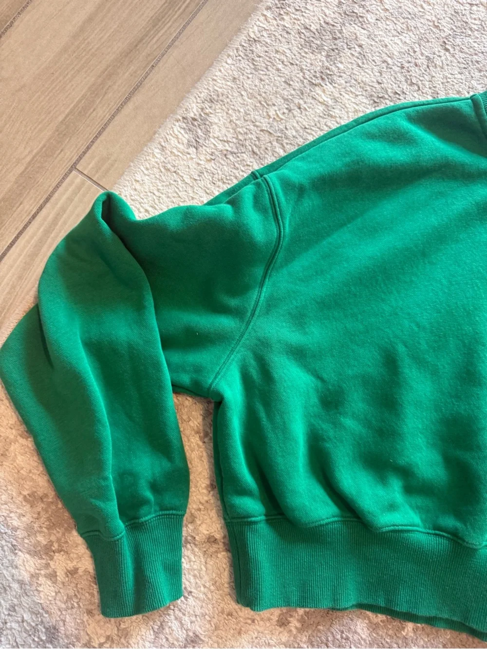 Nike cropped quarter